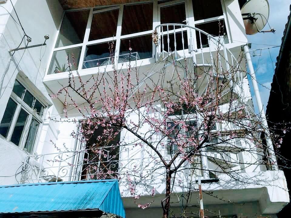 Cozy Loft Apartment Korce Bagian luar foto